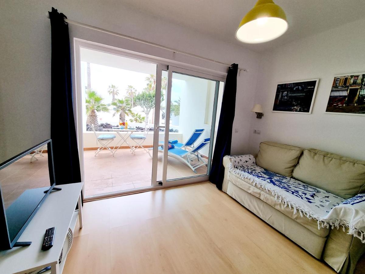 Apartamento Eduardo a primera linea del mar Costa Teguise Esterno foto