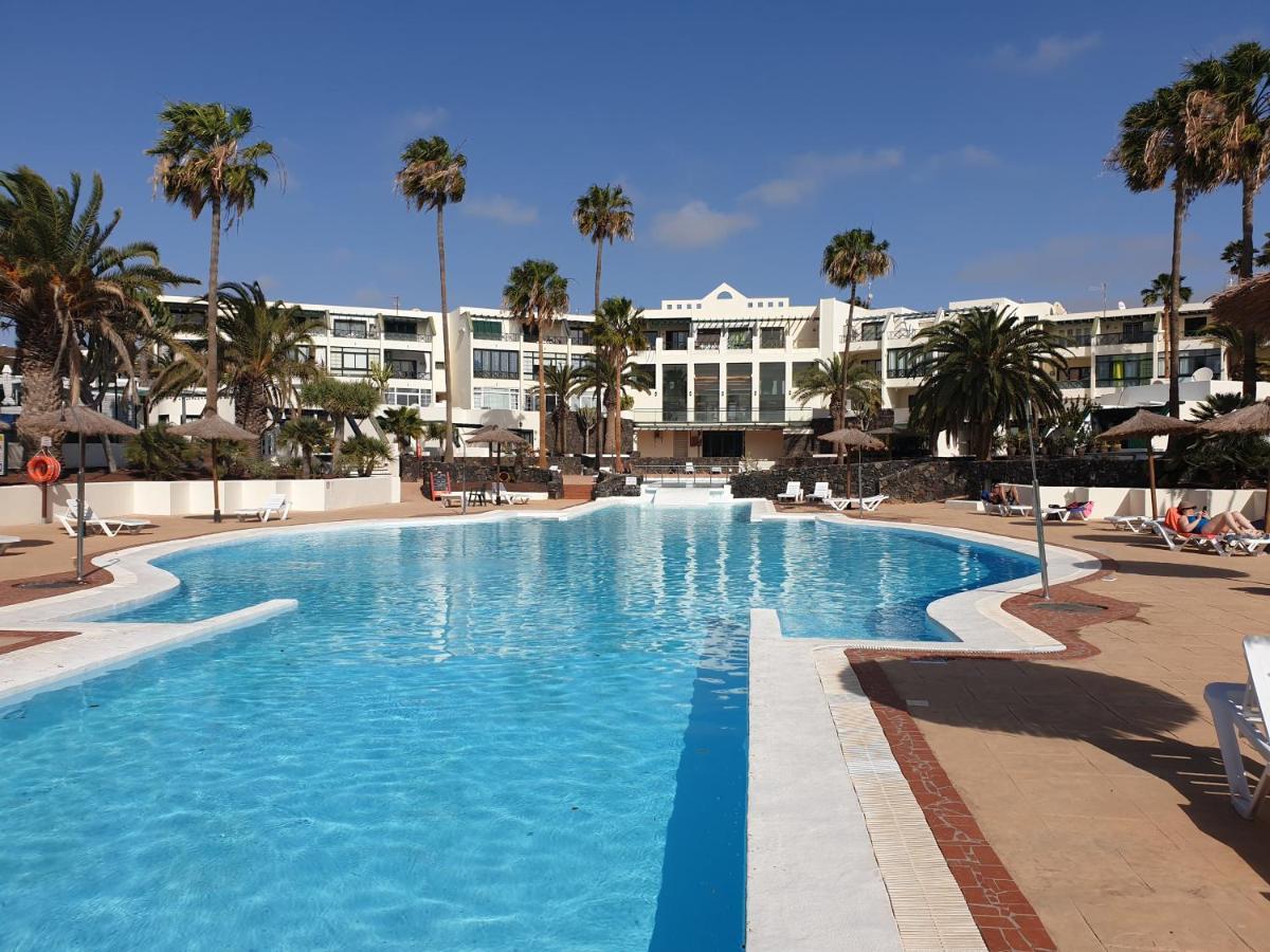 Apartamento Eduardo a primera linea del mar Costa Teguise Esterno foto